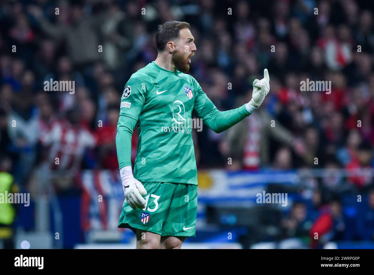 Madrid, Spagna. 13 marzo 2024. Jan Oblak, portiere dell'Atletico Madrid, reagisce dopo aver perso una salvezza durante il turno di UEFA Champions League del 16° turno di andata e ritorno tra l'Atletico Madrid e l'Inter Milan a Madrid, Spagna, 13 marzo 2024. Crediti: Gustavo Valiente/Xinhua/Alamy Live News Foto Stock