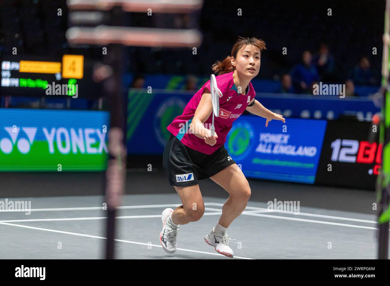 Birmingham, Regno Unito il 13 marzo 2024, Nazomi Okuhara del Giappone gareggiò nel suo primo turno dei Campionati Yonex All England Badminton Badminton 2024 all'Utilita Arena di Birmingham, Regno Unito il 13 marzo 2024. Crediti: ProSportsImages/AFLO/Alamy Live News Foto Stock