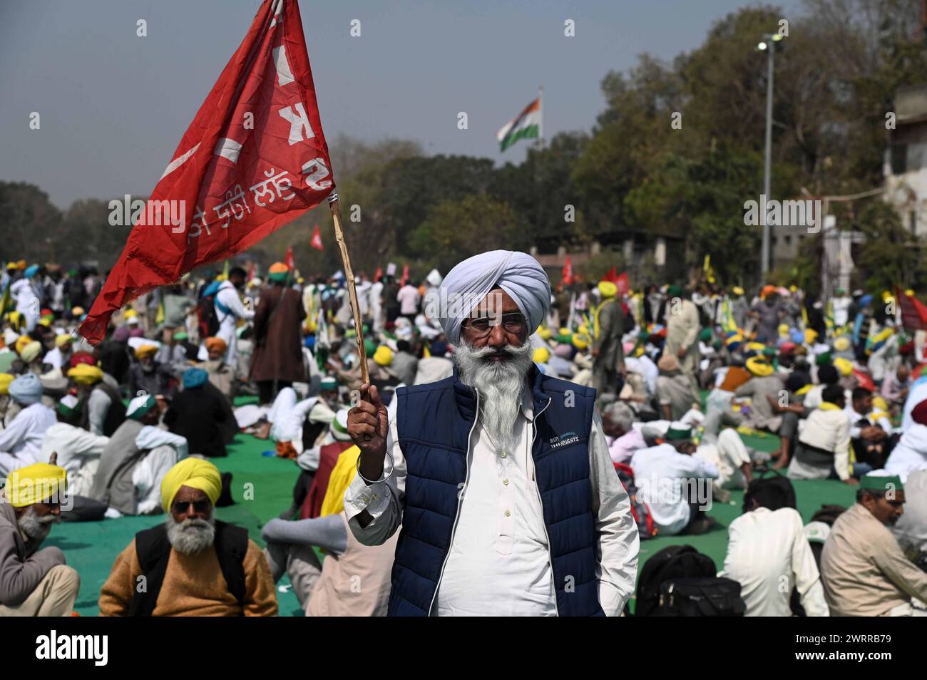 Delhi, nuova Delhi, India. 14 marzo 2024. Gli agricoltori indiani si riuniscono a Ramlila Maidan per protestare contro i prezzi delle colture a nuova Delhi, India, il 14 marzo 2024 (Credit Image: © Deep Nair/ZUMA Press Wire) SOLO PER L'USO EDITORIALE! Non per USO commerciale! Foto Stock
