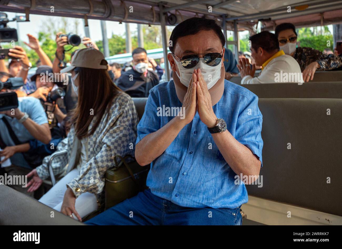 Thailandia. 14 marzo 2024. L'ex primo ministro thailandese Thaksin Shinawatra saluta durante la sua visita al Royal Park Rajapruek a Chiang mai. Thaksin Shinawatra ha iniziato le sue prime apparizioni pubbliche dopo aver lasciato la detenzione. Credito: SOPA Images Limited/Alamy Live News Foto Stock