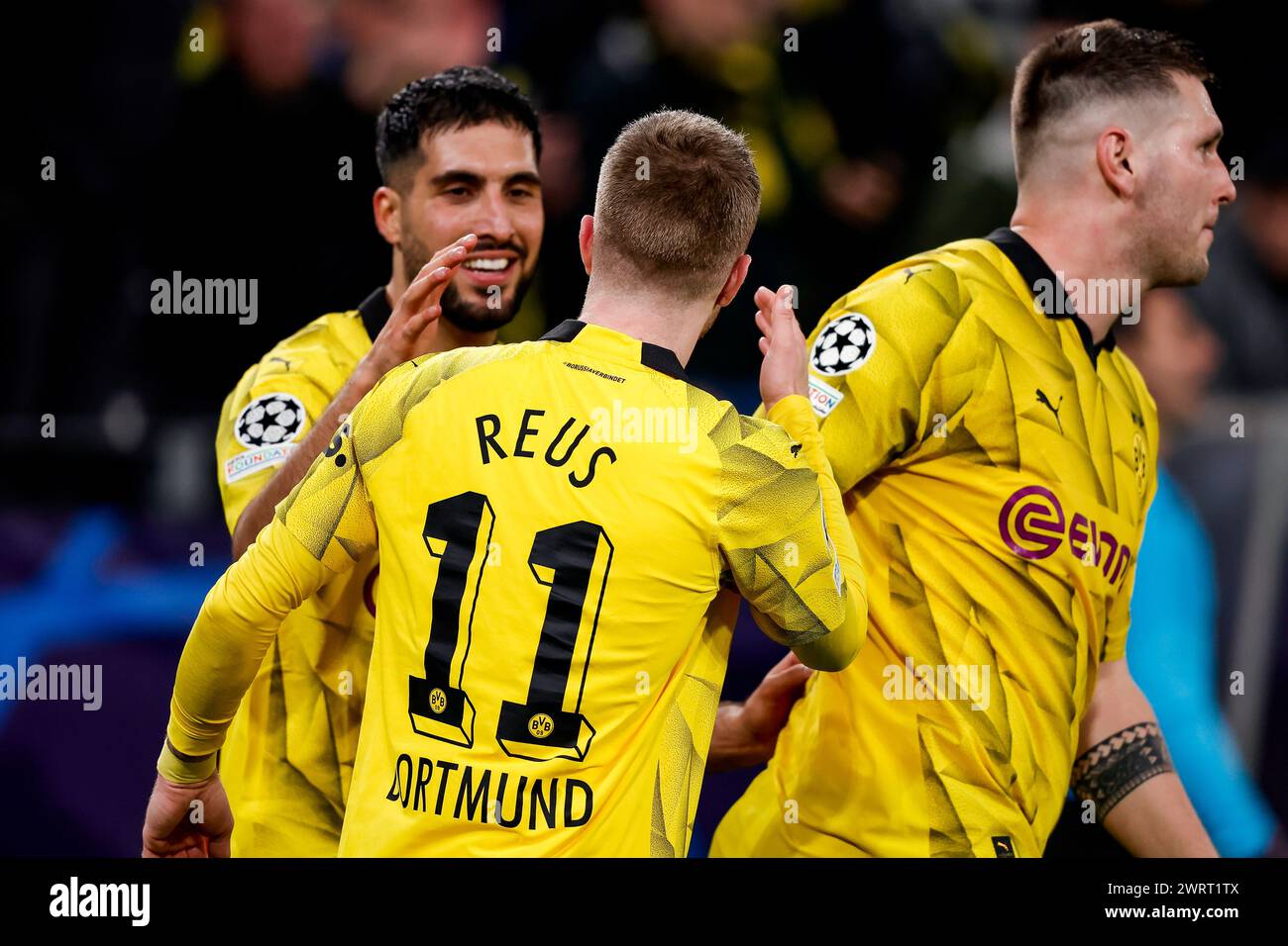 DORTMUND , GERMANIA - 13 MARZO: Marco Reus (Borussia Dortmund) segna il 2-0 celebrando il suo gol con i compagni di squadra durante la UEFA Champions League 2023 Foto Stock