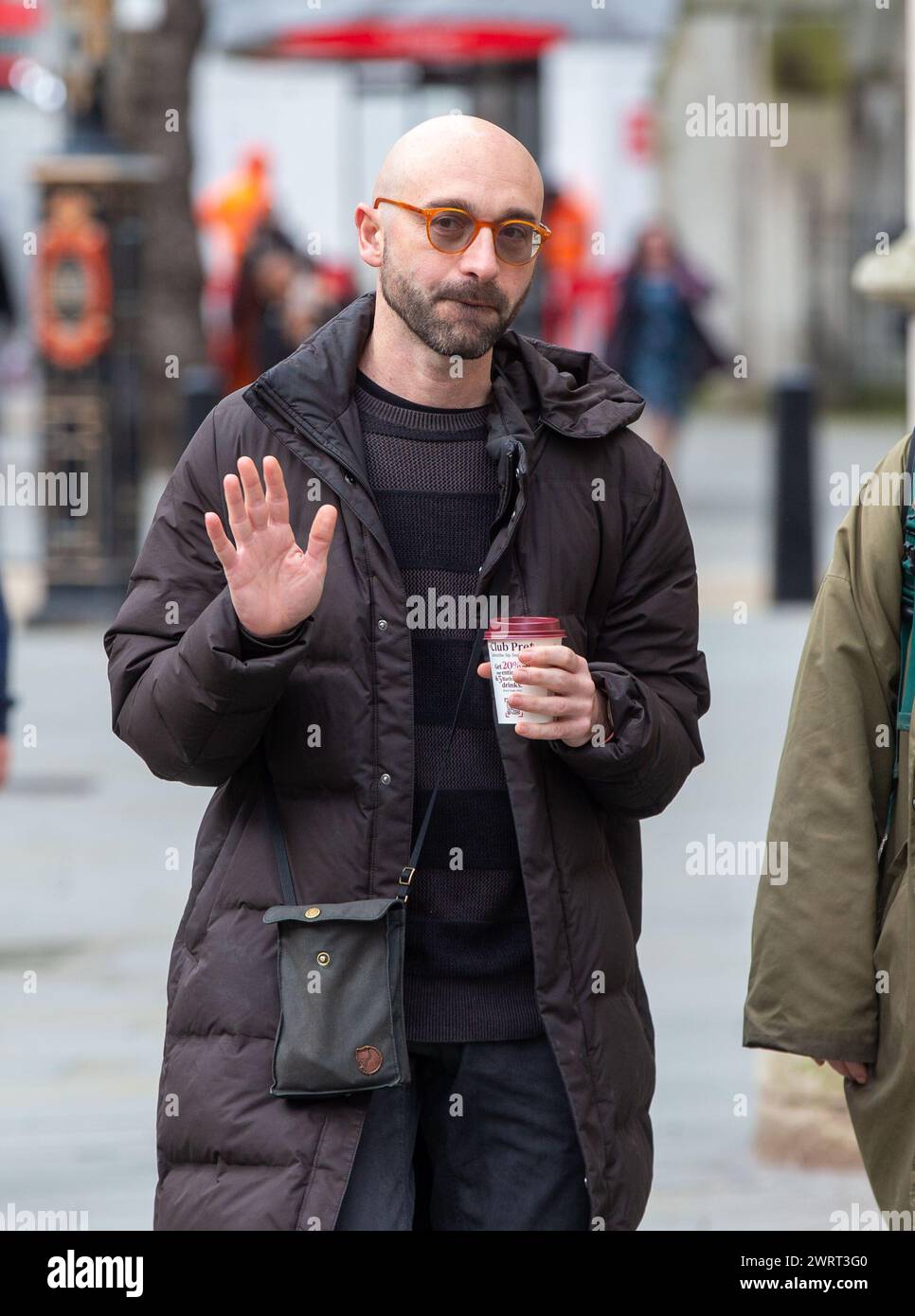 Londra, Inghilterra, Regno Unito. 14 marzo 2024. CARLO PALOMBO, un ex commerciante di Barclays dichiarato colpevole di aver manipolato un parametro di riferimento per i tassi di interesse (Euribor), è visto arrivare alla Royal Courts of Justice prima della sua udienza di appello per ribaltare la sua condanna. Un recente libro del giornalista della BBC Andy Verity sostiene che la condanna nello scandalo Libor potrebbe essere un tentativo di capro espiatorio commercianti come copertura per proteggere il governo britannico, la Banca d'Inghilterra, la Banque de France, la Banca d'Italia e molti altri. (Credit Image: © Tayfun Salci/ZUMA Press Wire) SOLO PER USO EDITORIALE! Non per USO commerciale! Foto Stock