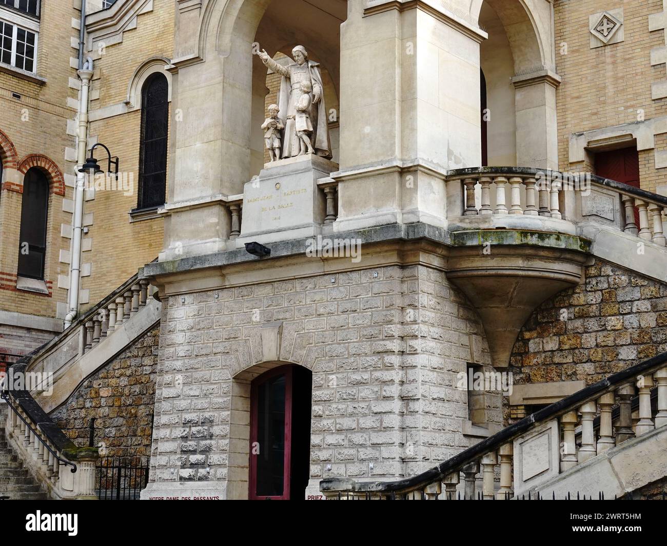 Chiesa di St Jean-Baptiste de la Salle, Église Saint Jean Baptiste de la Salle, chiesa in stile Art Déco contemporaneo, aperta nel 1910, Parigi, Francia. Foto Stock