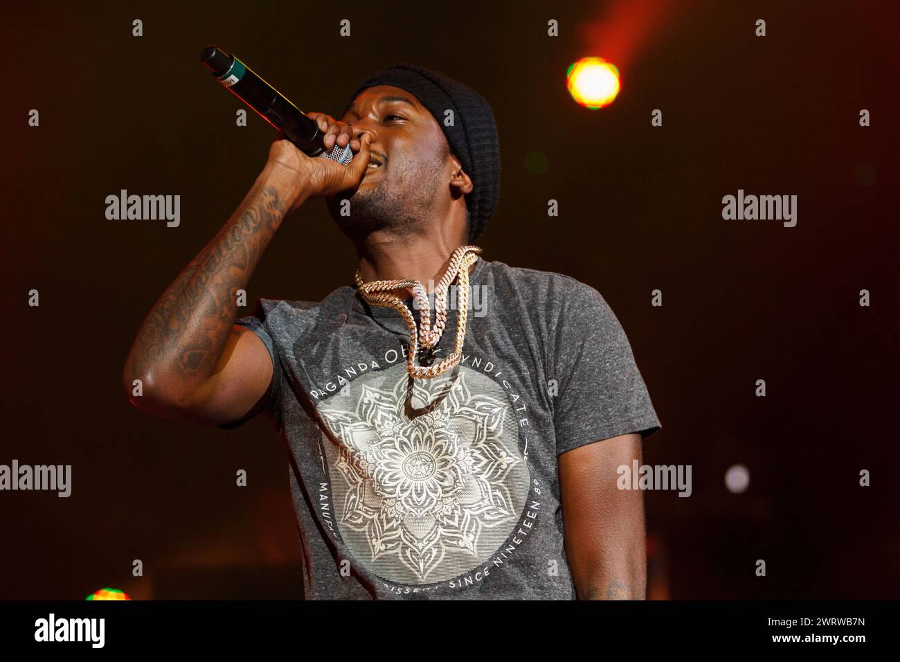 Il musicista Meek Mill si esibisce al MMG Tour di Providence, Rhode Island, USA al Dunkin' Donuts Center, che ora è chiamato amica Mutual Pavilion. Foto Stock