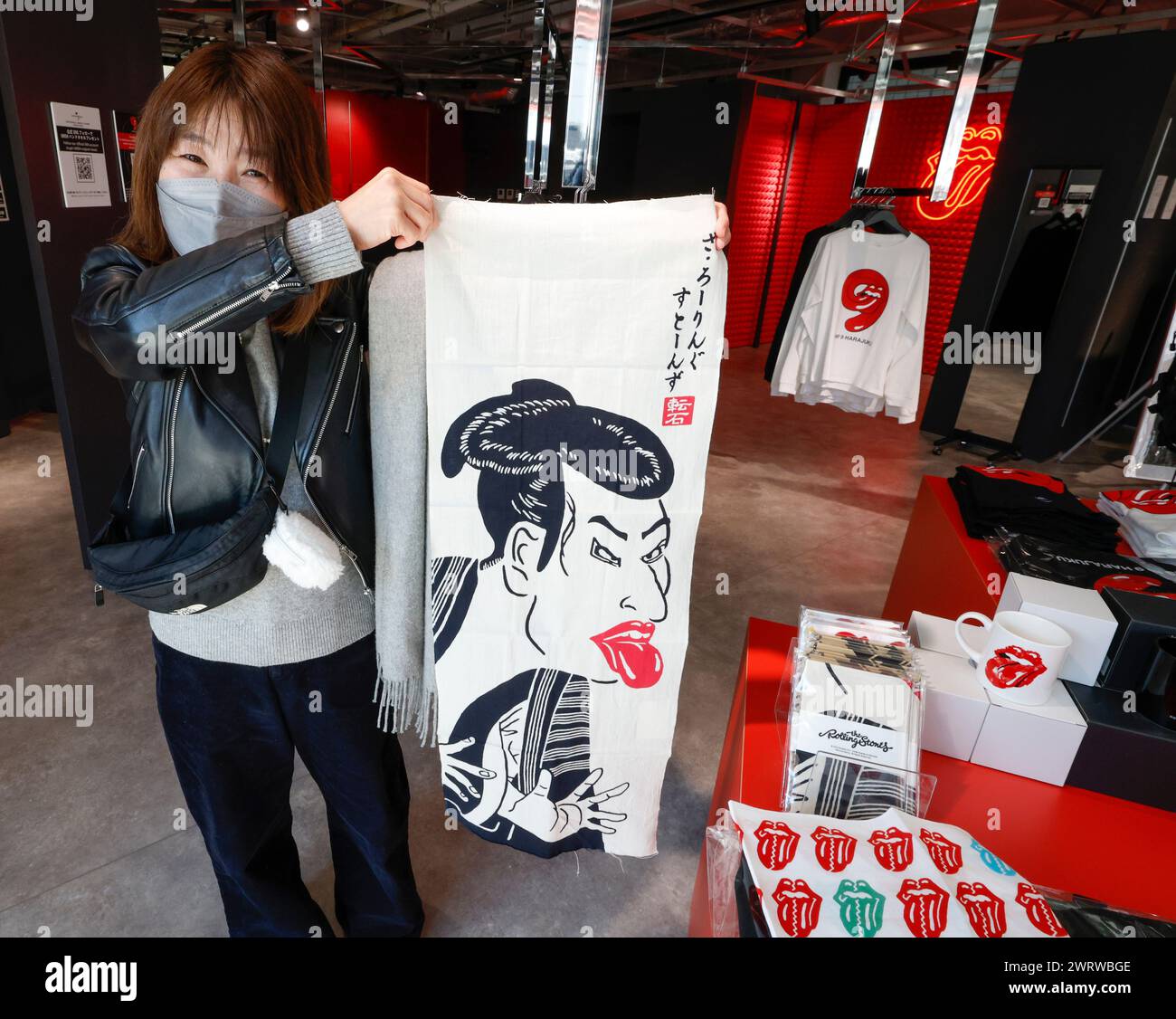 L'ABBIGLIAMENTO UFFICIALE RS NO.9 DI ROLLING STONES A TOKYO Foto Stock