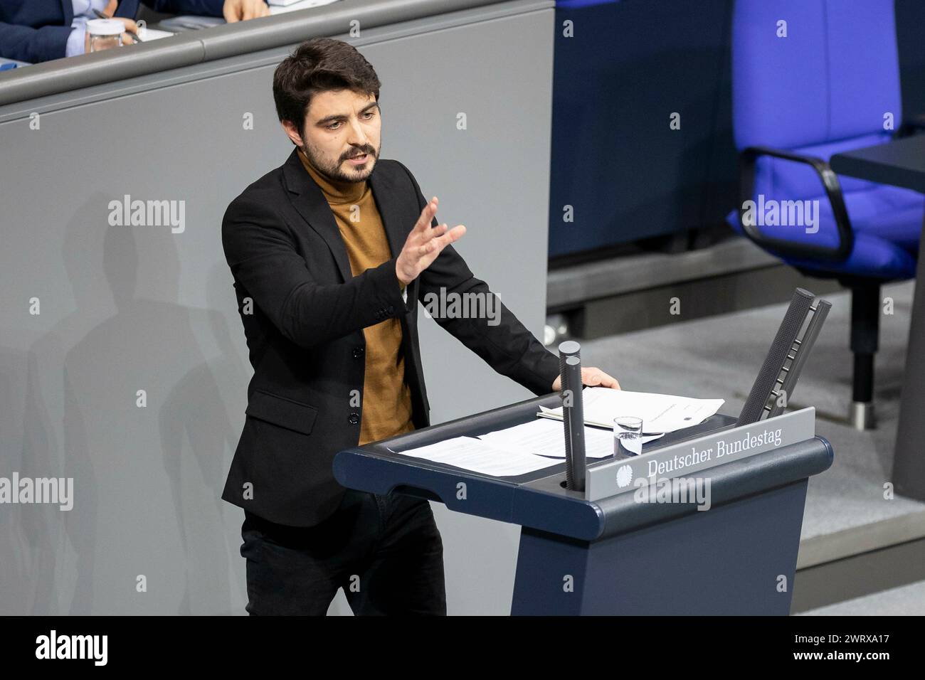 Jan Dieren, membro del Bundestag tedesco (SPD), tiene un discorso nella sessione plenaria del Bundestag tedesco a Berlino, il 14 marzo 2024. Foto Stock