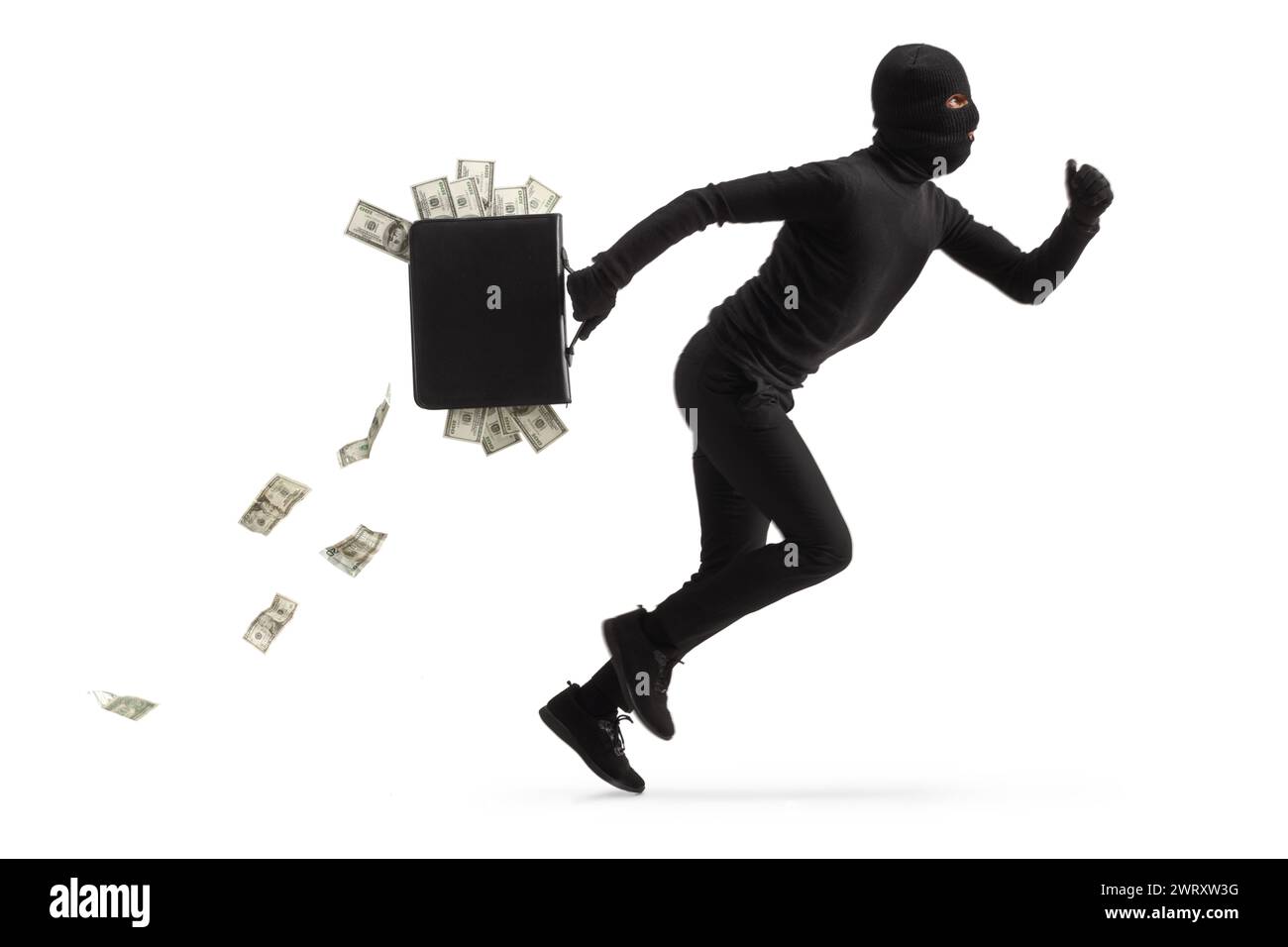 Foto a tutta lunghezza di un ladro che corre con i soldi in una valigetta isolata su sfondo bianco Foto Stock
