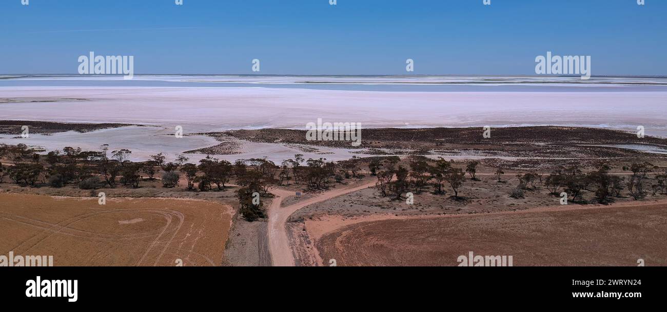 Il lago Tyrrell è il più grande lago di acqua salata del Sea Lake nel distretto di Mallee, nel nord-ovest di Victoria, Australia Foto Stock