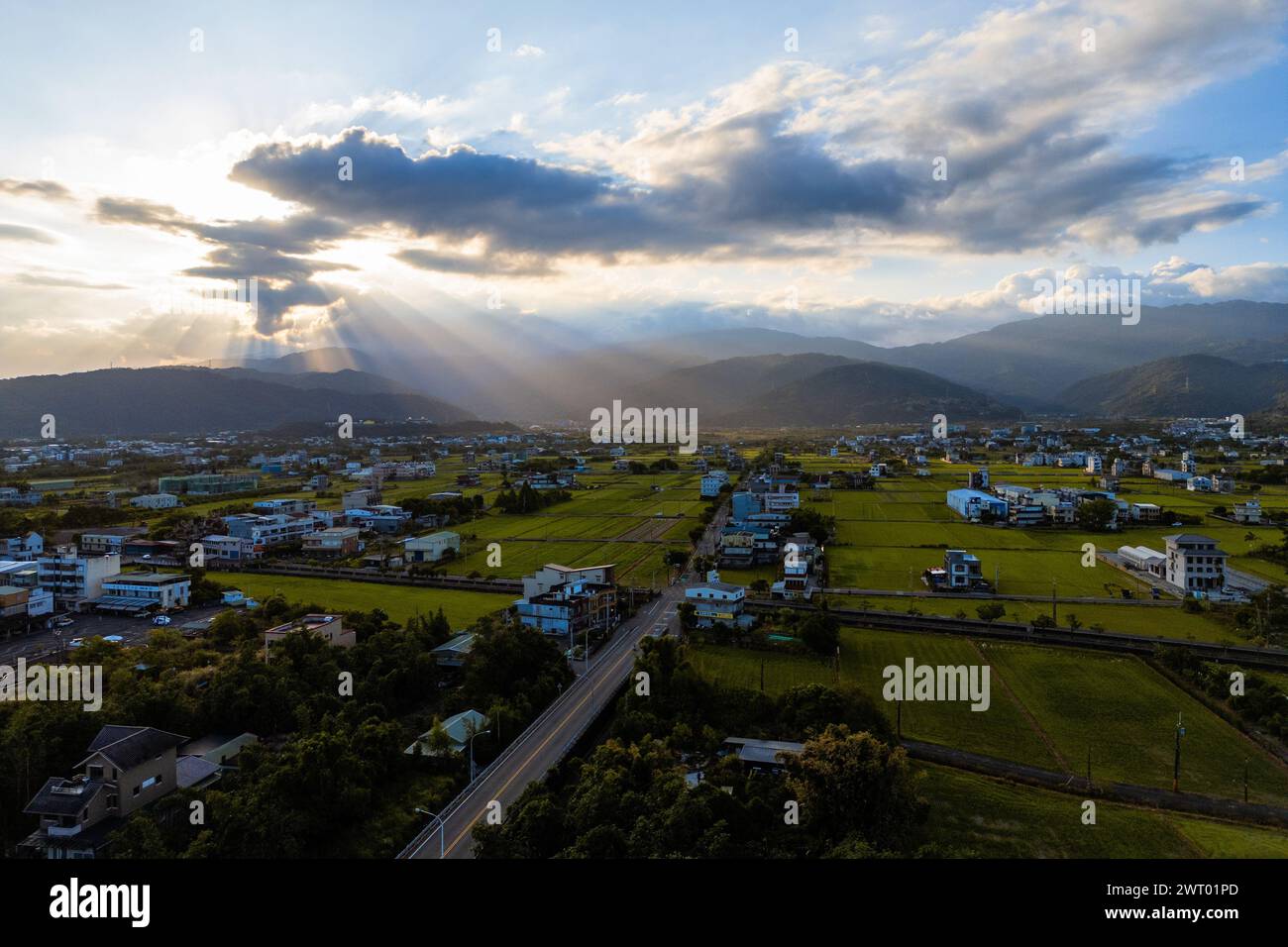 Vista aerea della cittadina di dongshan situata nella contea di yilan, taiwan Foto Stock