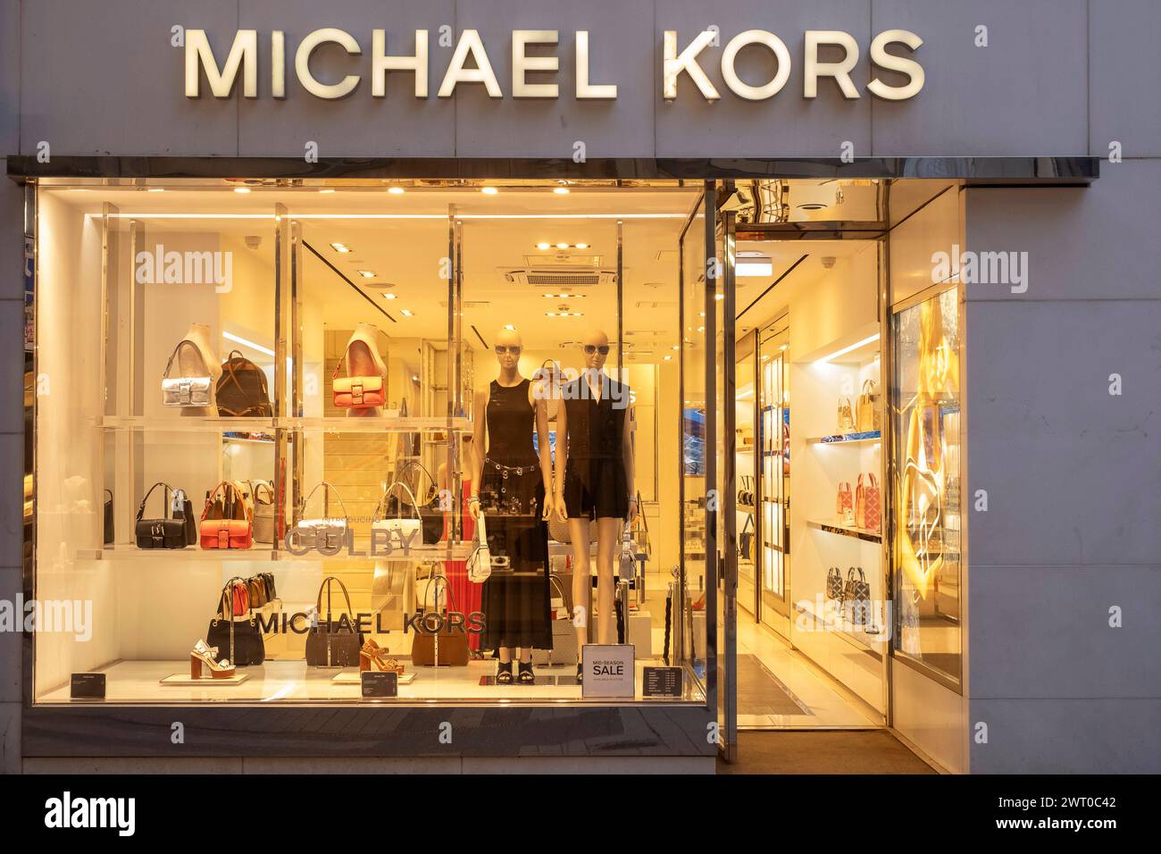 Michael Kors Laden in der Kölner Innenstadt *** negozio Michael Kore nel centro di Colonia GMS11278 Foto Stock