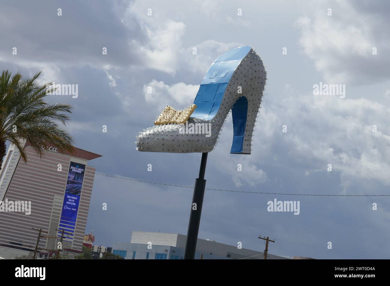 Las Vegas, Nevada, USA 7 marzo 2024 Neon Boneyard Park il 7 marzo 2024 a Las Vegas, Nevada, USA. Foto di Barry King/Alamy Stock Photo Foto Stock