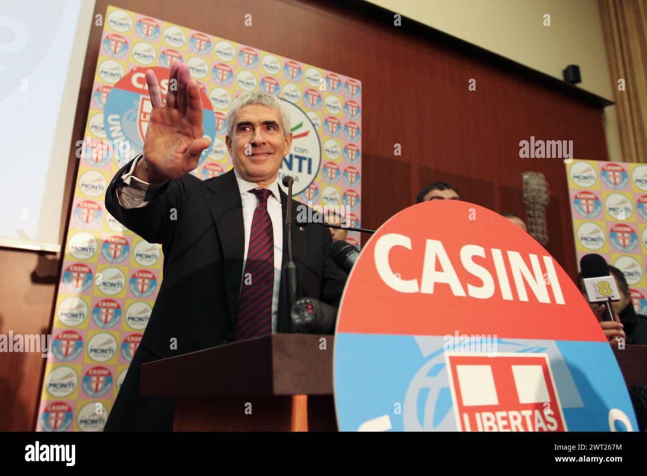 Pierferdinando Casini durante un convegno politico Foto Stock