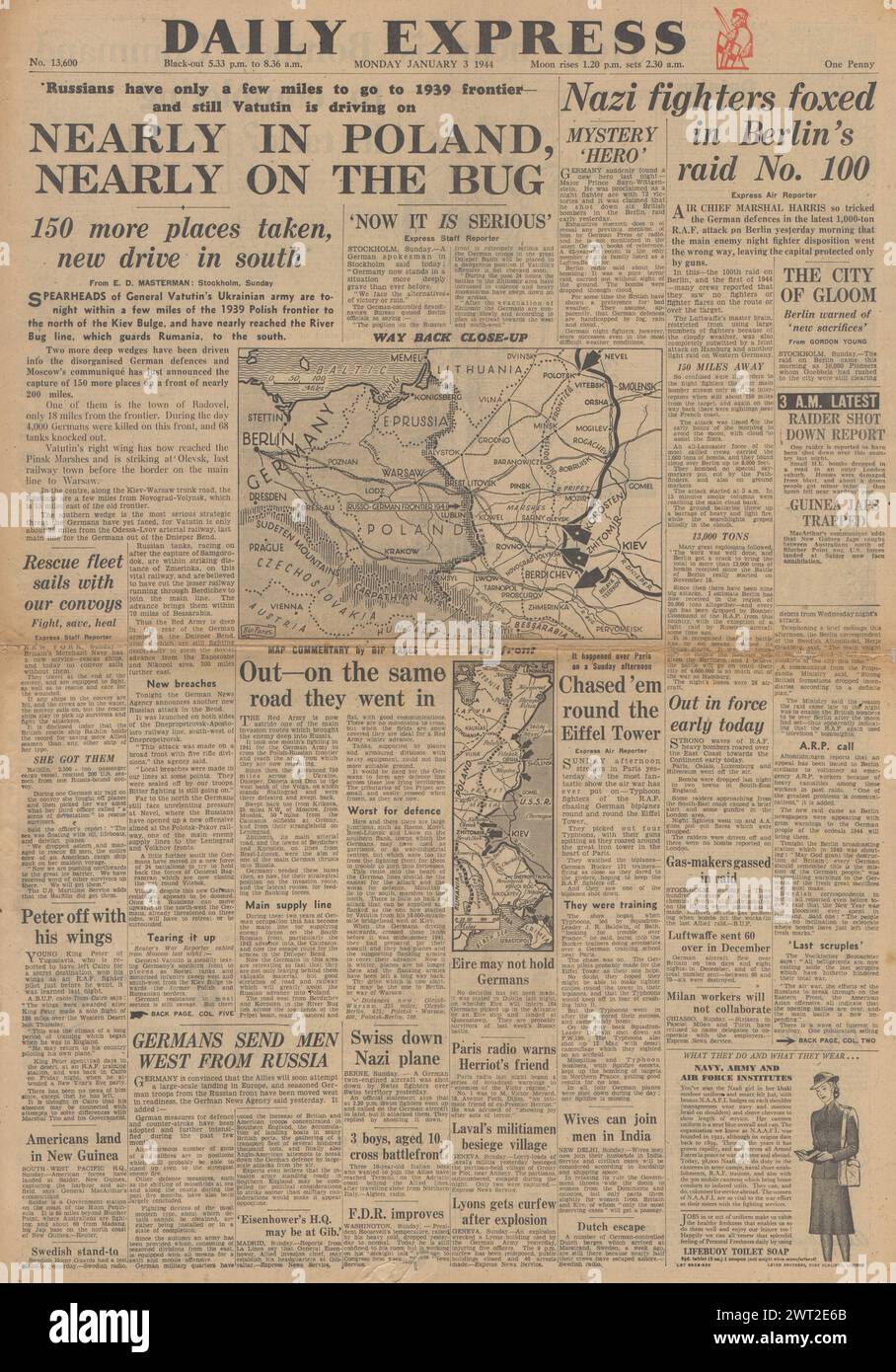1944 la prima pagina del Daily Express riportava l'avanzata dell'Armata Rossa verso la Polonia e il raid della RAF su Berlino Foto Stock