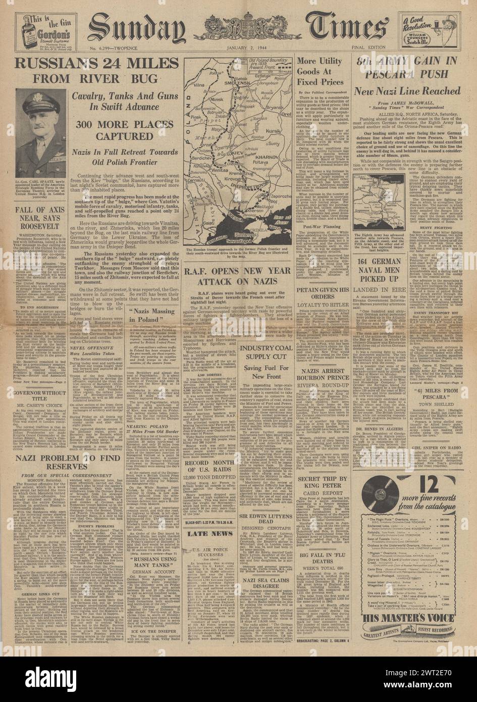 1944 Sunday Times in prima pagina riportando l'avanzata dell'Armata Rossa verso la Polonia, l'esercito britannico avanza su Pescara e la bomba della RAF in Francia Foto Stock