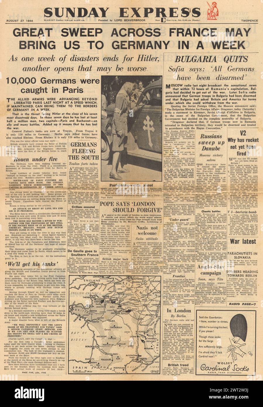 1944 la prima pagina del Daily Express riporta che gli Alleati liberano Parigi, la Romania dichiara guerra alla Germania, la Bulgaria esce dalla guerra e i razzi V2 Foto Stock