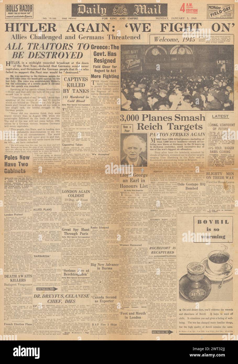 1945 la prima pagina del Daily mail riporta pesanti bombardamenti alleati della Germania, Battaglia delle Ardenne, massacro di Malmedy, discorso di Hitler al popolo tedesco per record e dimissioni del governo greco Foto Stock