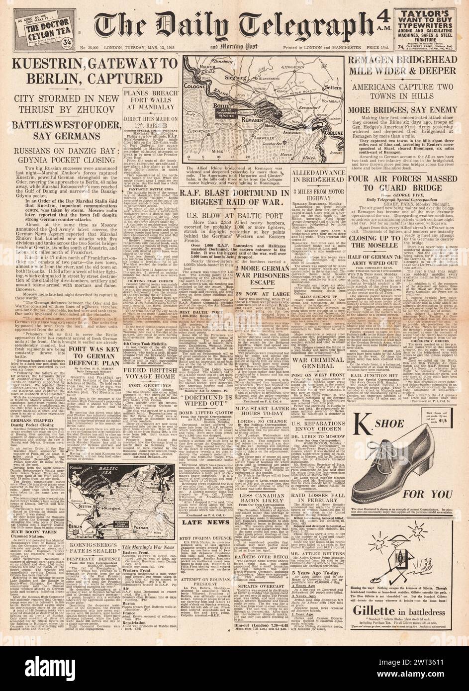 1945 la prima pagina del Daily Telegraph riportava che gli Alleati sul Reno, l'Armata Rossa catturavano Kustrin, la bomba della RAF Dortmund e i prigionieri di guerra tedeschi fuggivano in Galles Foto Stock