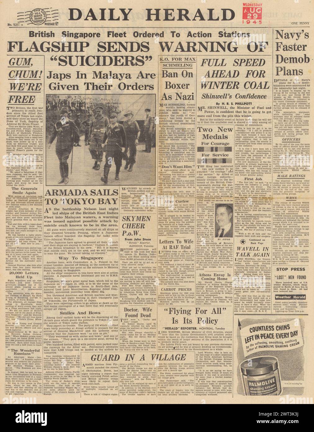 1945 la prima pagina del Daily Herald riporta che la Royal Navy ha avvertito degli attacchi suicidi Foto Stock