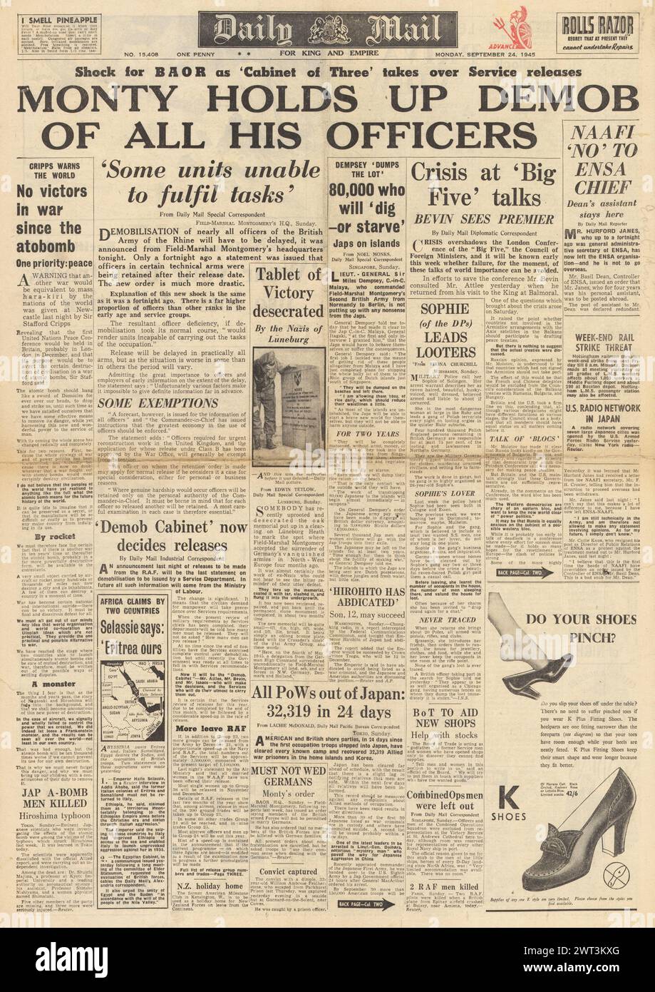 1945 i responsabili della prima pagina del Daily mail Demob Hold Up, Un'Europa divisa e tutti i prigionieri di guerra rilasciati in Giappone Foto Stock