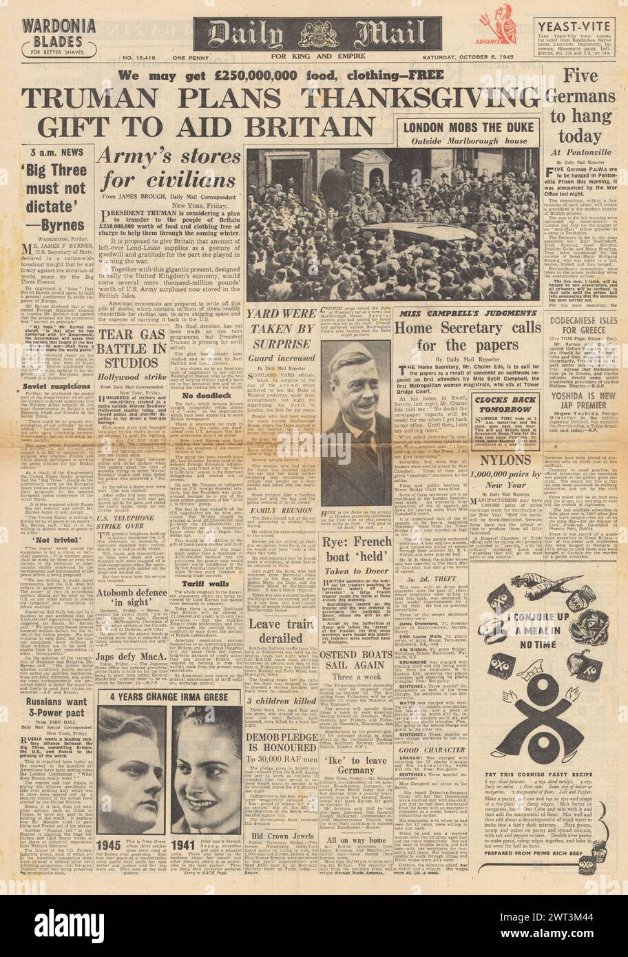 1945 la prima pagina del Daily mail riporta che gli Stati Uniti inviano aiuti alla Gran Bretagna Foto Stock