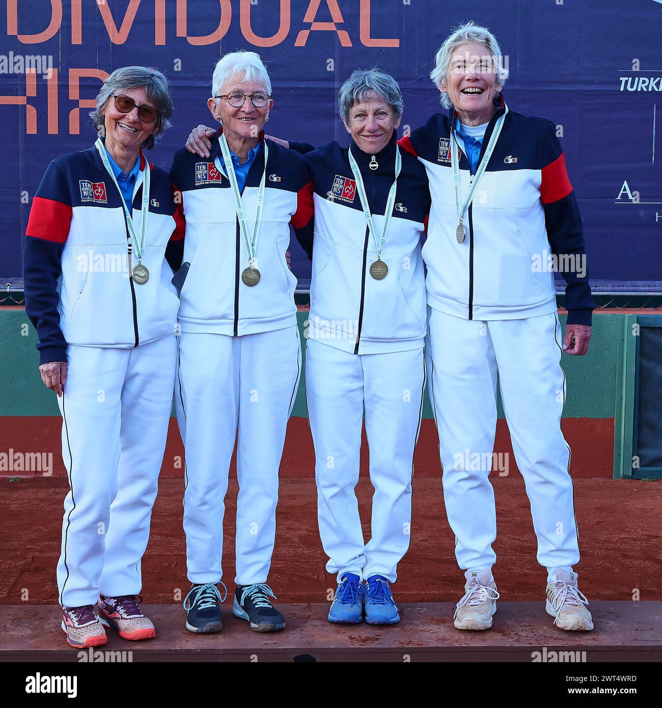 Manavgat, Antalya, Turchia. 15 marzo 2024. Caroline Glaszmann (fra) Capitano, Helene Martin (fra), Sylvie Giraud (fra), Patricia Baillard (fra) durante i Campionati del mondo a squadre e individuali 2024 65-85 (Credit Image: © Mathias Schulz/ZUMA Press Wire) SOLO PER USO EDITORIALE! Non per USO commerciale! Crediti: ZUMA Press, Inc./Alamy Live News Foto Stock