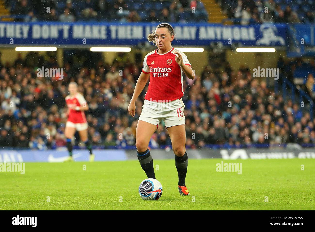 15 marzo 2024; Stamford Bridge, Londra, Inghilterra: Womens Super League Football, Chelsea contro Arsenal; Katie McCabe dell'Arsenal Foto Stock