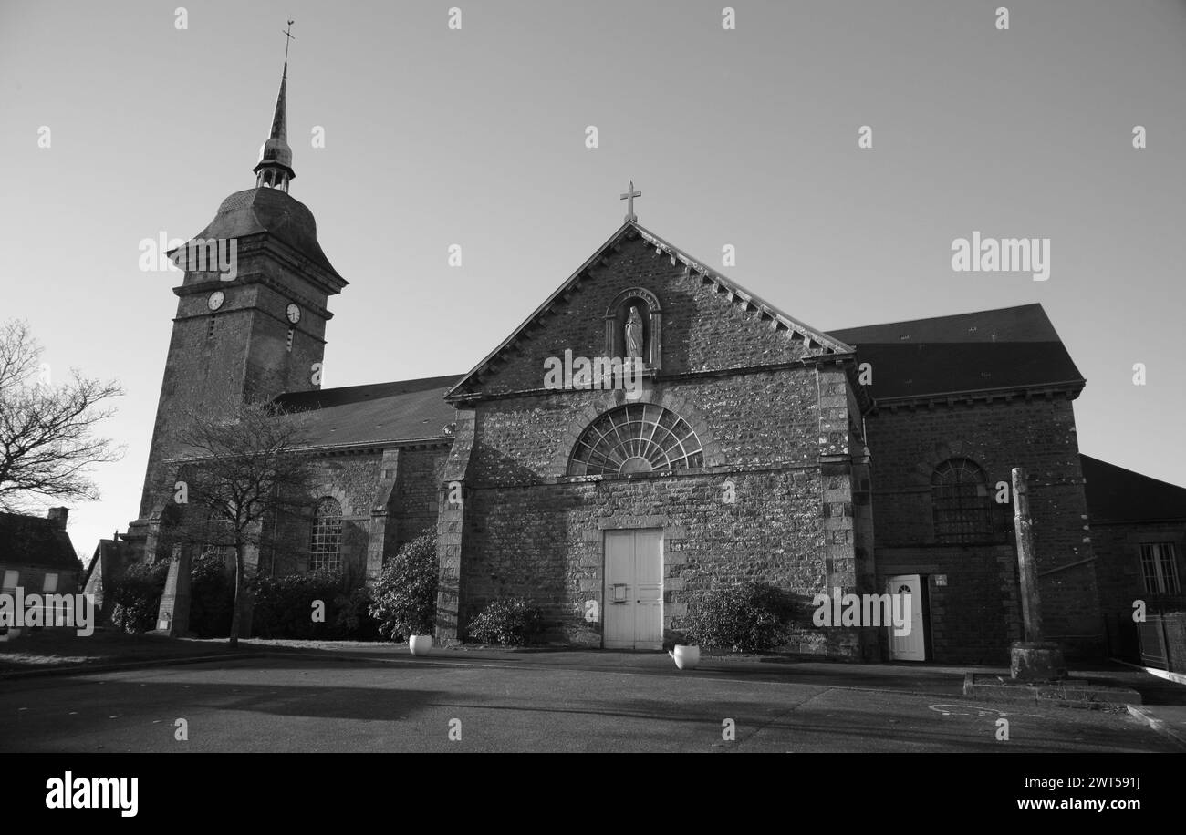 Una vista della graziosa chiesa di Saint-Bomer-Les-Forges, Normandia, Francia, Europa Foto Stock