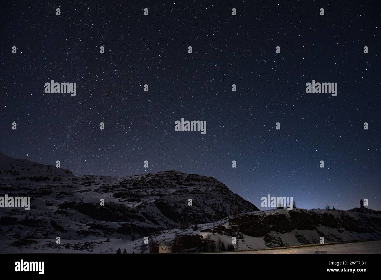 Simplon (CH) in The Night come Astrophotographie Foto Stock