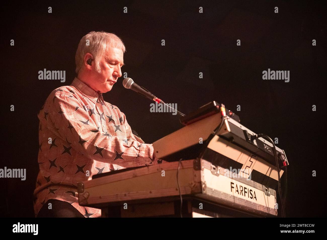 Glasgow, Regno Unito. 15 marzo 2024. Clint Boon dei tappeti Inspiral che si esibiscono al Barrowland Ballroom di Glasgow il 15 marzo 2024 crediti: Glasgow Green al Winter Time/Alamy Live News Foto Stock