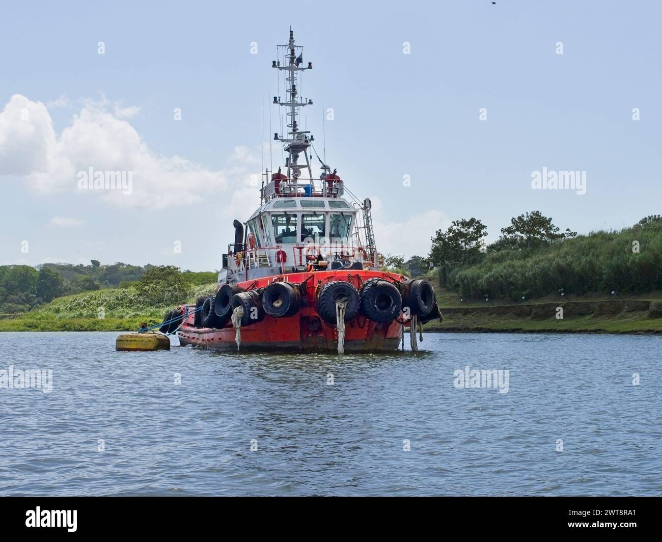 Barca sul lago Gatún (Canale di Panama) Foto Stock
