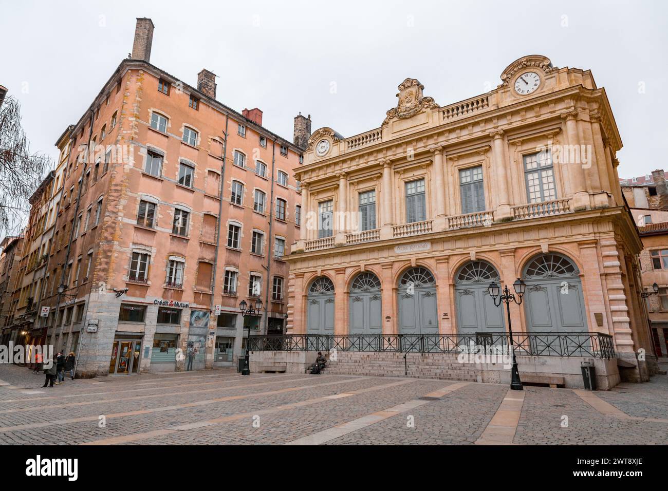 Lione, Francia - 25 gennaio 2022: Il Tempio del cambiamento, precedentemente utilizzato per la borsa di Lione, è assegnato al culto protestante dal 180 Foto Stock
