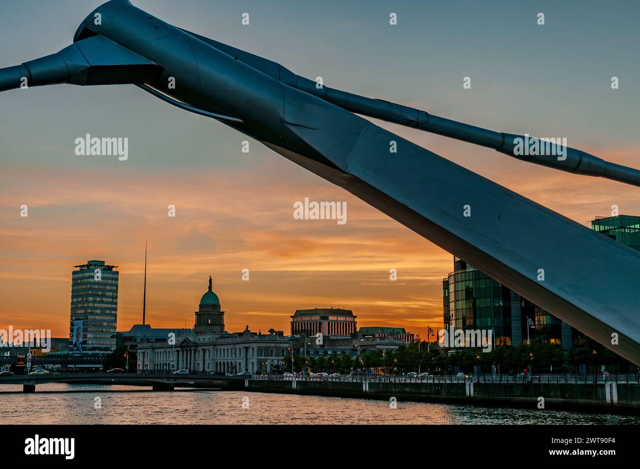 Dublino, la capitale della Repubblica d'Irlanda, si trova sulla costa orientale dell'Irlanda, alla foce del fiume Liffey. Foto Stock
