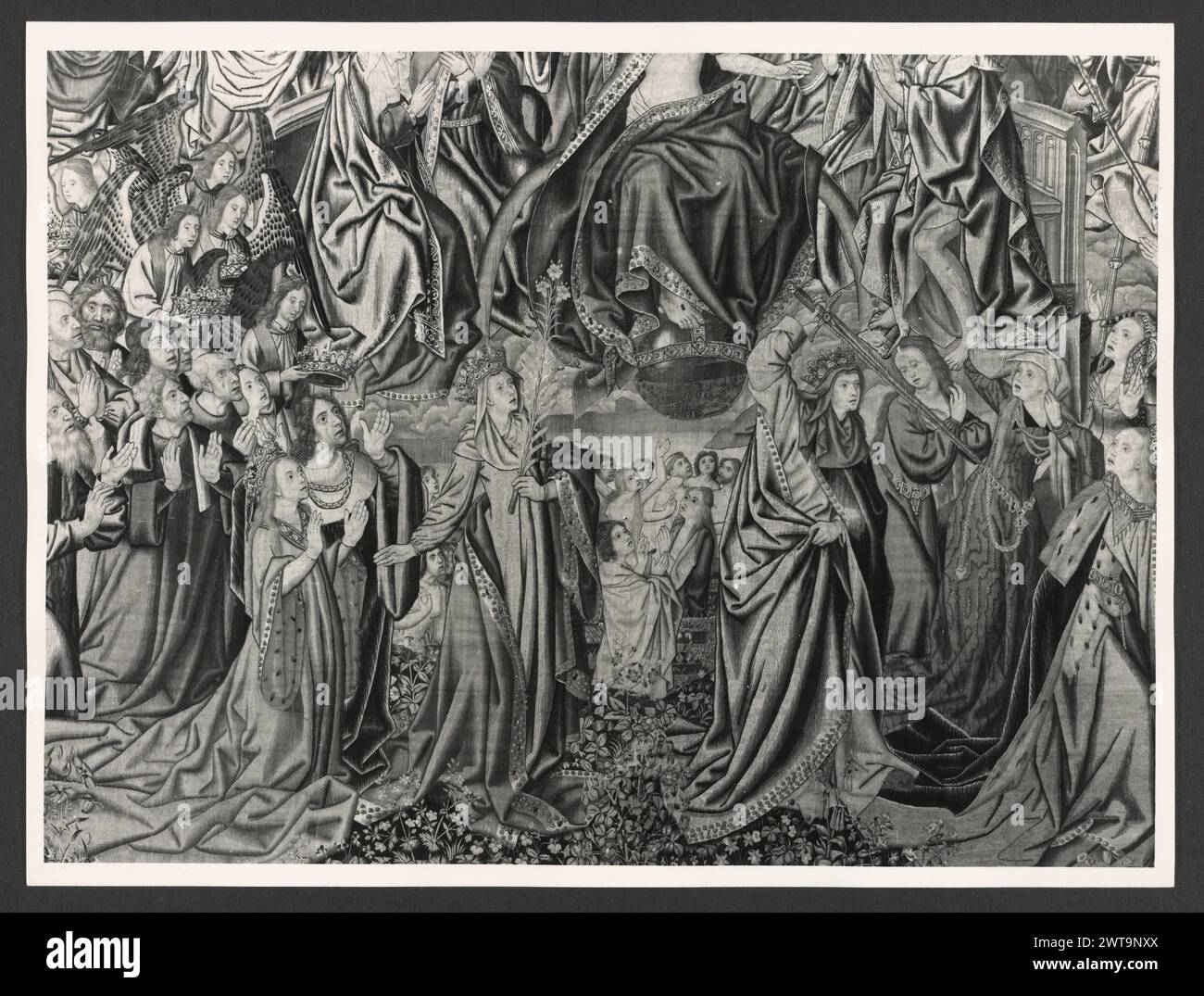 Lazio Roma Roma Palazzo Venezia, Museo. Hutzel, Max 1960-1990 Post-medievale: Collezione di arazzi nella "sala Regia" Note: Occupare le stanze dell'appartamento Balbo, dove Paolo II visse e riunì le sue collezioni. Arazzi tedeschi e francesi del XVI secolo, tutti prodotti a Bruxelles, e cinque arazzi italiani da Riviera su disegni di cartoni animati di Giov. Franco Romanelli nel 1637-42. Il fotografo e studioso tedesco Max Hutzel (1911-1988) fotografò in Italia dai primi anni '1960 fino alla sua morte. Il risultato di questo progetto, citato da Hutzel come foto Arte min Foto Stock