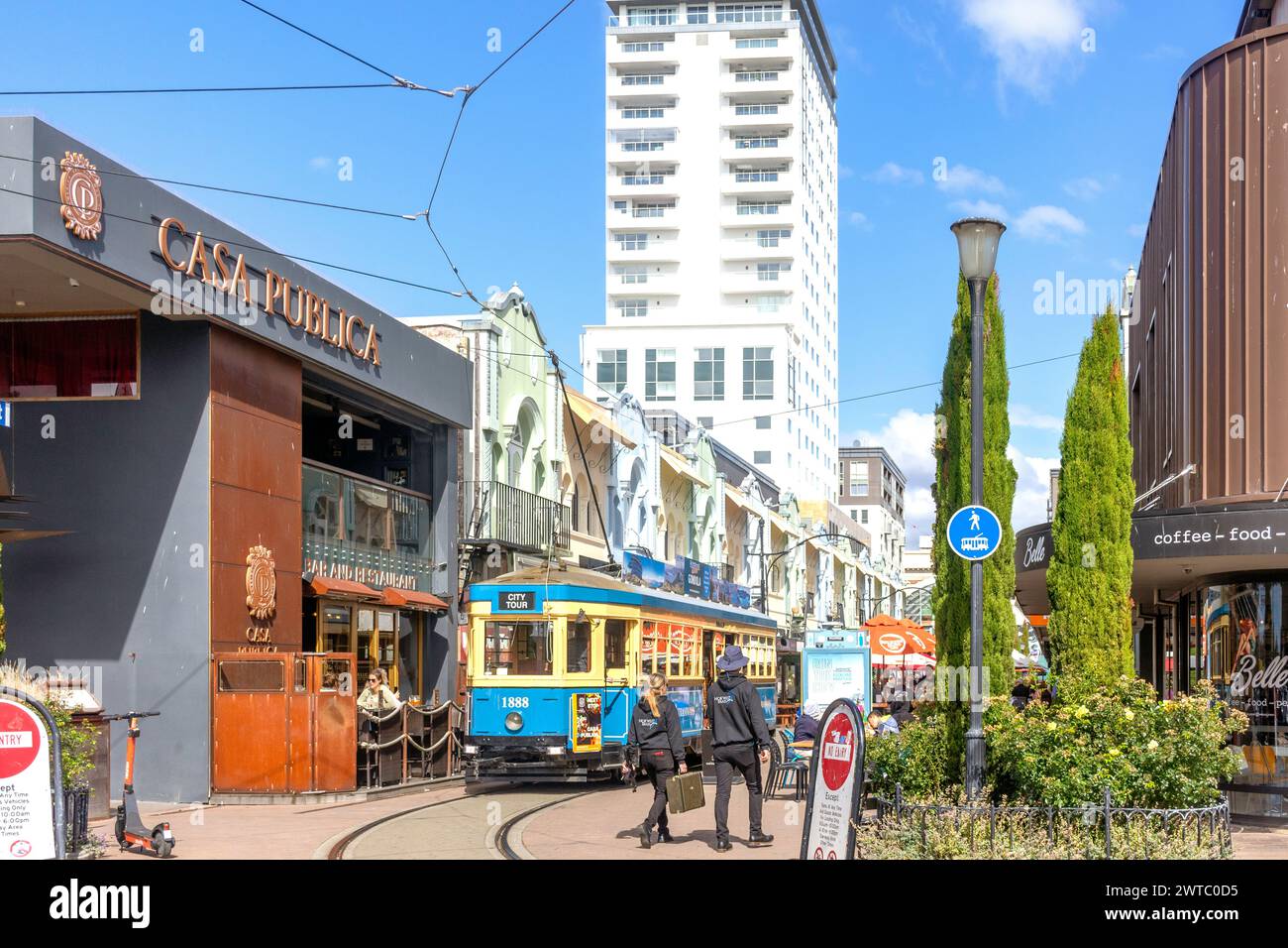 Tram d'epoca di Christchurch passando per New Regent Street, Christchurch Central, Christchurch (Ōtautahi), Canterbury, nuova Zelanda Foto Stock