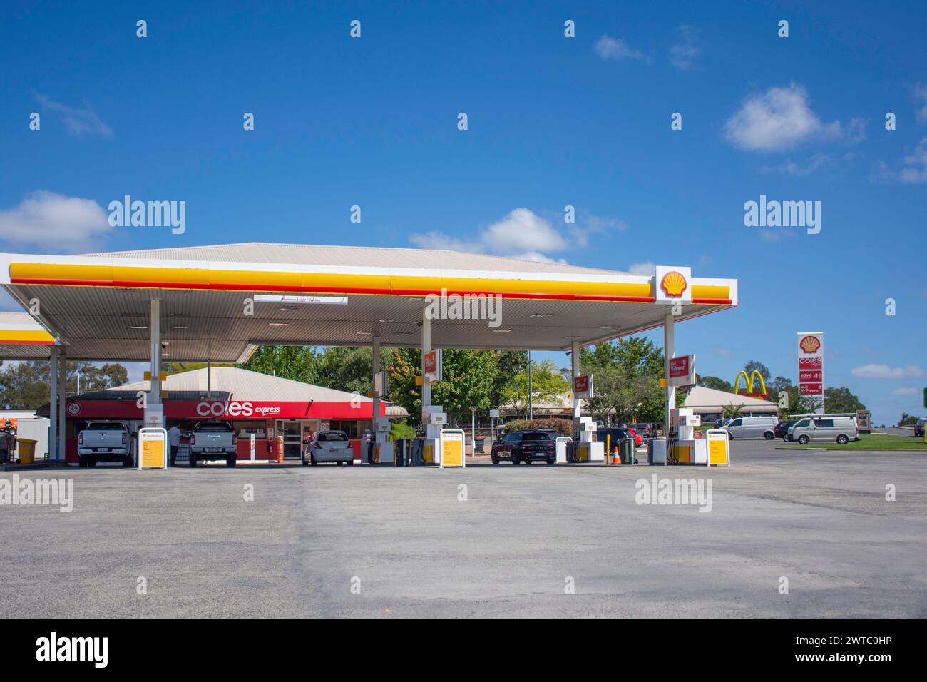 Stazione di servizio Shell, Sallys Corner Road, Hume Highway, Exeter, New South Wales, Australia Foto Stock