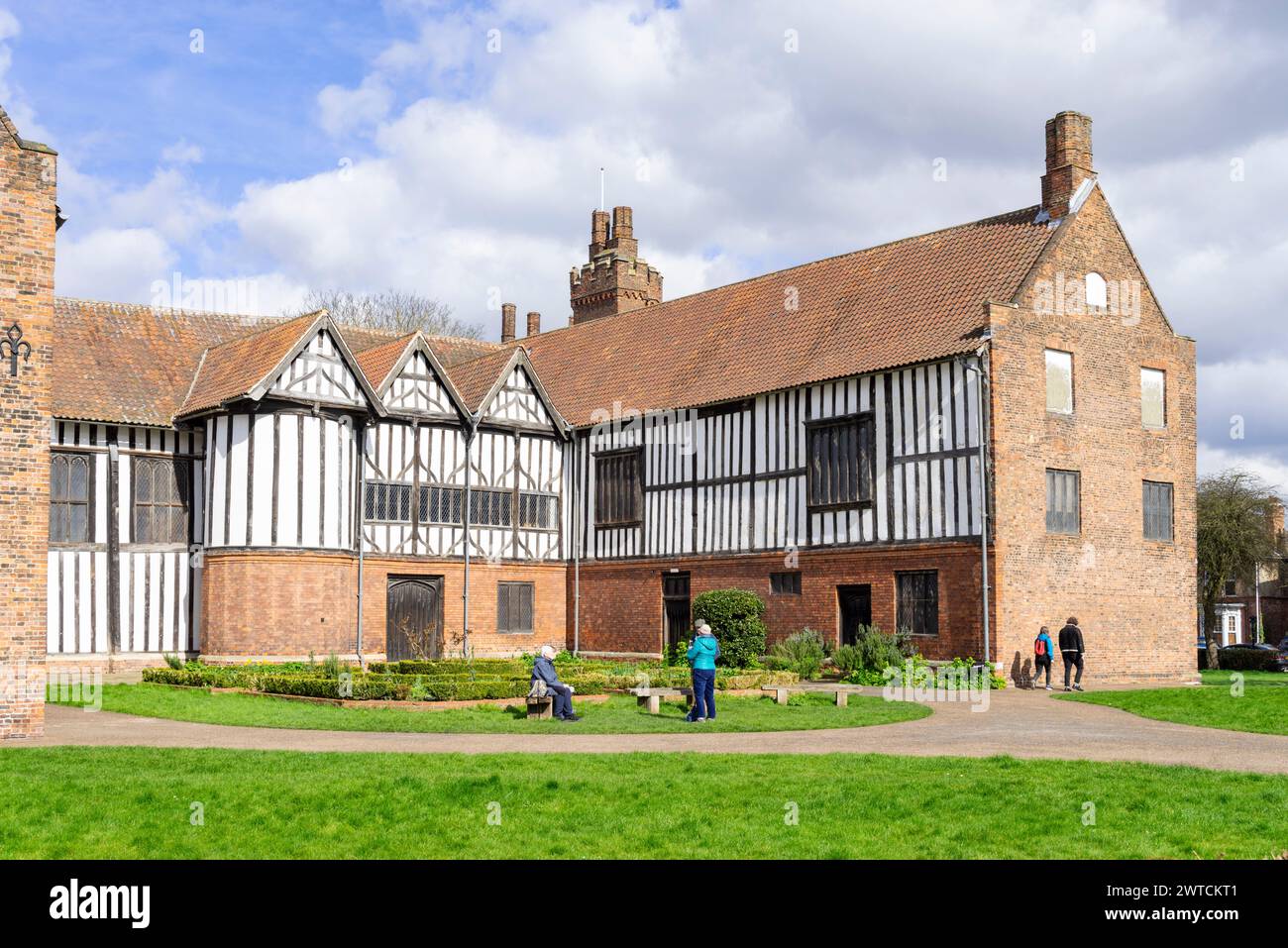 Gainsborough Old Hall residenza medievale esterno Gainsborough Lincolnshire Inghilterra Regno Unito GB Europa Foto Stock