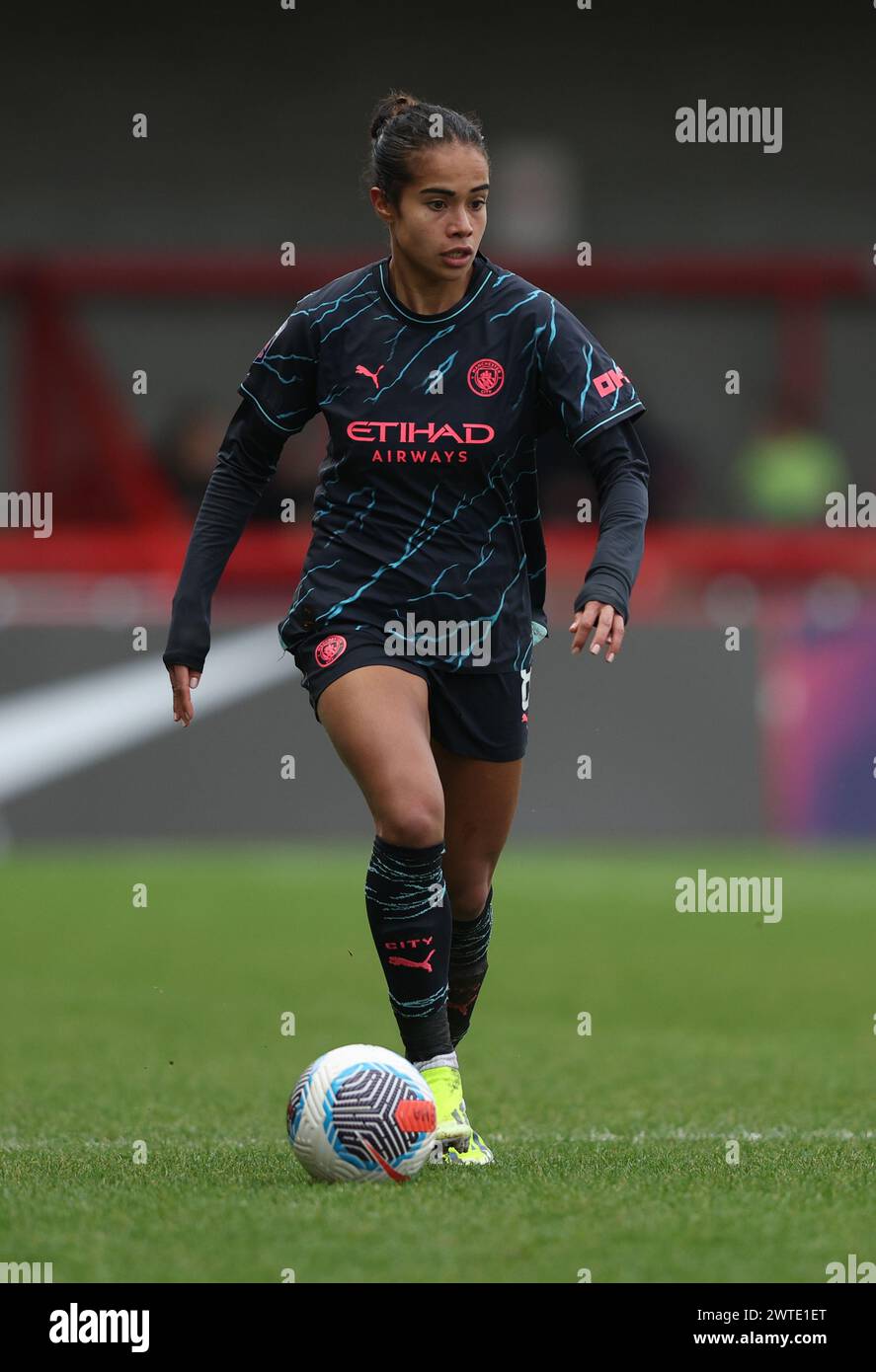 Crawley, Regno Unito. 17 marzo 2024. Mary Fowler del Manchester City durante il Barclays Women's Super League match tra Brighton & Hove Albion e Manchester City al Broadfield Stadium di Crawley. Crediti: James Boardman/Alamy Live News Foto Stock