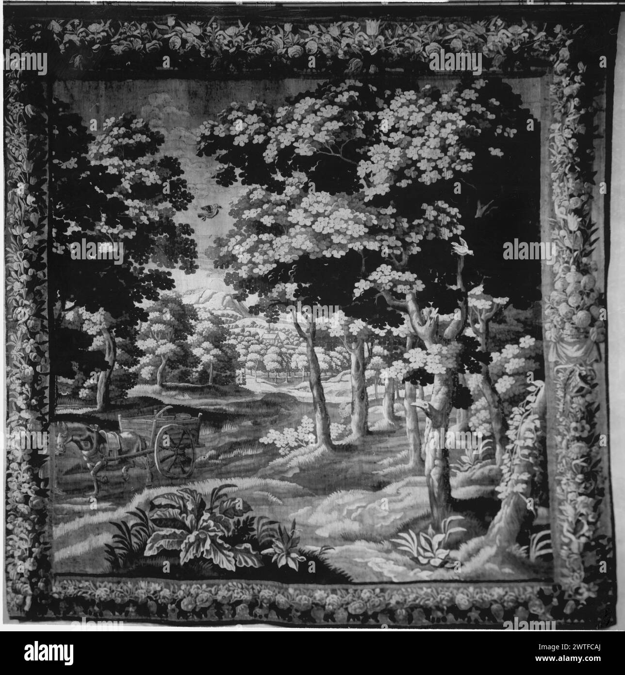 Paesaggio con cavallo e carro. Sconosciuto c. 1675-1725 arazzi dimensioni: H 9'8' x W 9'5' arazzo materiali/tecniche: Sconosciuta Cultura: Flemish Weaving Center: Unknown Ownership History: French & Co. Acquistato da Miss Anne Shafer, 24/11/1941; venduto a Pedro Rocco, 11/1957. Opere correlate: Pannelli in serie: GCPA 0236718-0236719 Foto Stock