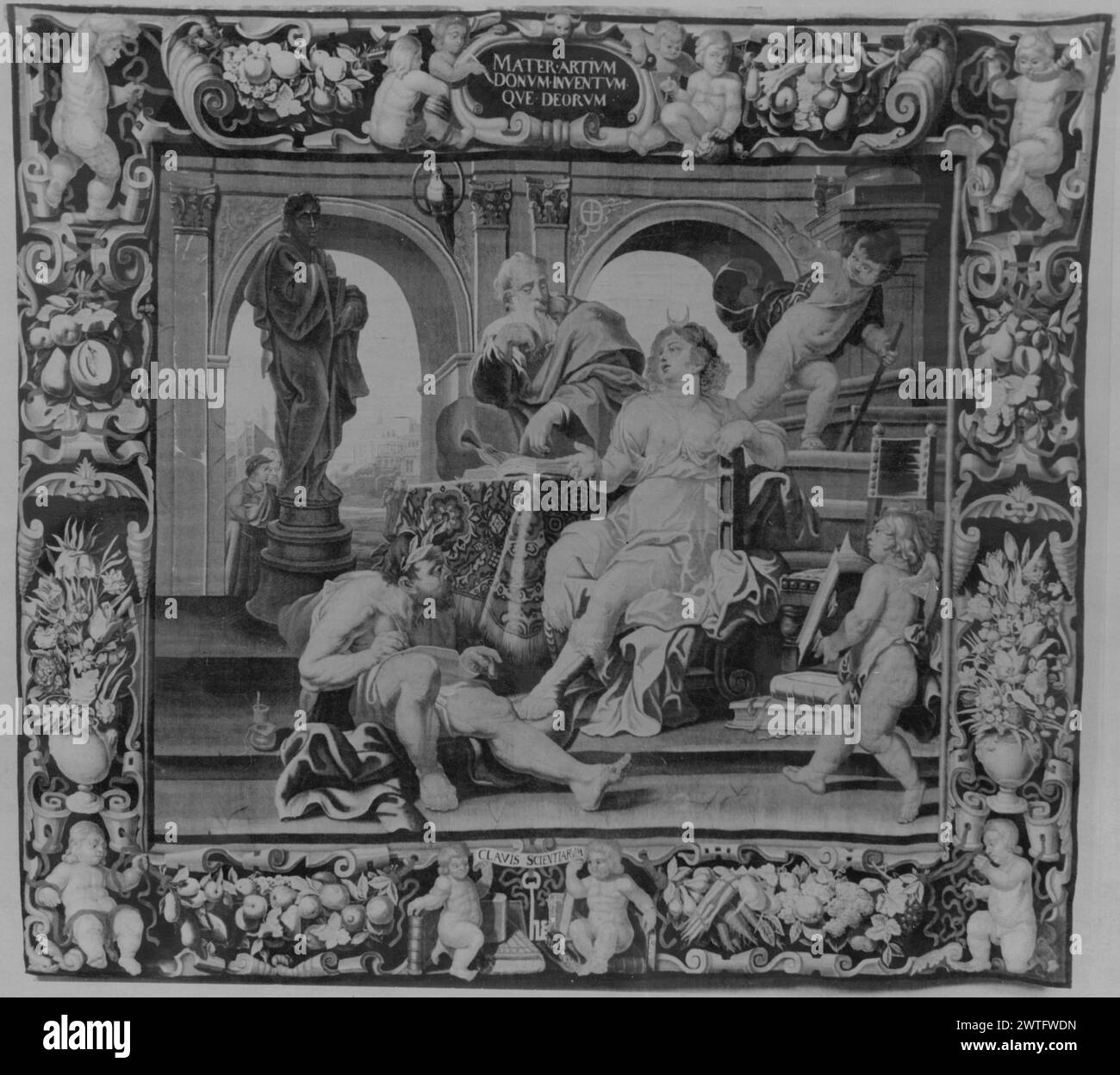 Dialectica. Schut, Cornelis i (fiammingo, atto. 1597-1655) (autore del design) [pittore] Janssens, Carlos (fiammingo, act.ca. 1650-1675) (laboratorio) [tessitore] c. 1660-1680 arazzi dimensioni: H 376 x W 427 cm arazzo materiali/tecniche: Sconosciuta Cultura: Flemish Weaving Center: Bruges Ownership History: French & Co. Belgio, Fiandre occidentali, Bruges, Musées communaux, accno. 0,12.XVII Iscrizioni: Iscrizioni in cartiglio del bordo superiore: MATER / ARTIUM / DONUM / INVENTUM / QVE / DEORUM iscrizioni: Iscrizione in bordo inferiore su banderole: CLAVIS SCIENTIARVM iscrizioni: Iscrizioni in bordo inferiore Foto Stock