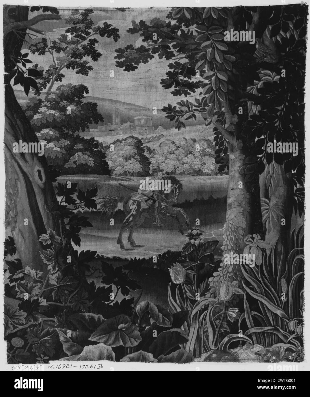 Paesaggio con cacciatore montato a media distanza. Sconosciuto c. 1675-1725 arazzi dimensioni: H 6'3' x W 5'3' arazzo materiali/tecniche: Sconosciuta Cultura: Flemish Weaving Center: Sconosciuto Proprietà storia: French & Co.. Foto Stock