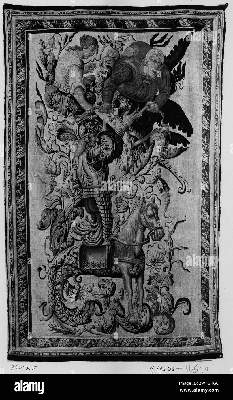 Scena con Don Chisciotte e grottesche. Poyntz, Francis (inglese, atto 1668, d.1685) (laboratorio, attr.) [tessitore] c. 1670-1680 arazzi dimensioni: H 7'10' x W 5' arazzi materiali/tecniche: Cultura sconosciuta: English Weaving Center: Unknown Ownership History: French & Co. Ricevuto da Henry Symons, fatturato 4/20/1929; restituito, 30/6/1934. Figura cavalleresca grottesca montata su cavallo grottesco; 2 donne in cima alla scena (BRD) banda stretta con rotolo di vite French & Co. Foglio di azione in archivio, 16570-b [elenca anche: 35421] Washington, Treasure Houses of Britain (1985), 200, 201, n.132 Related Wo Foto Stock