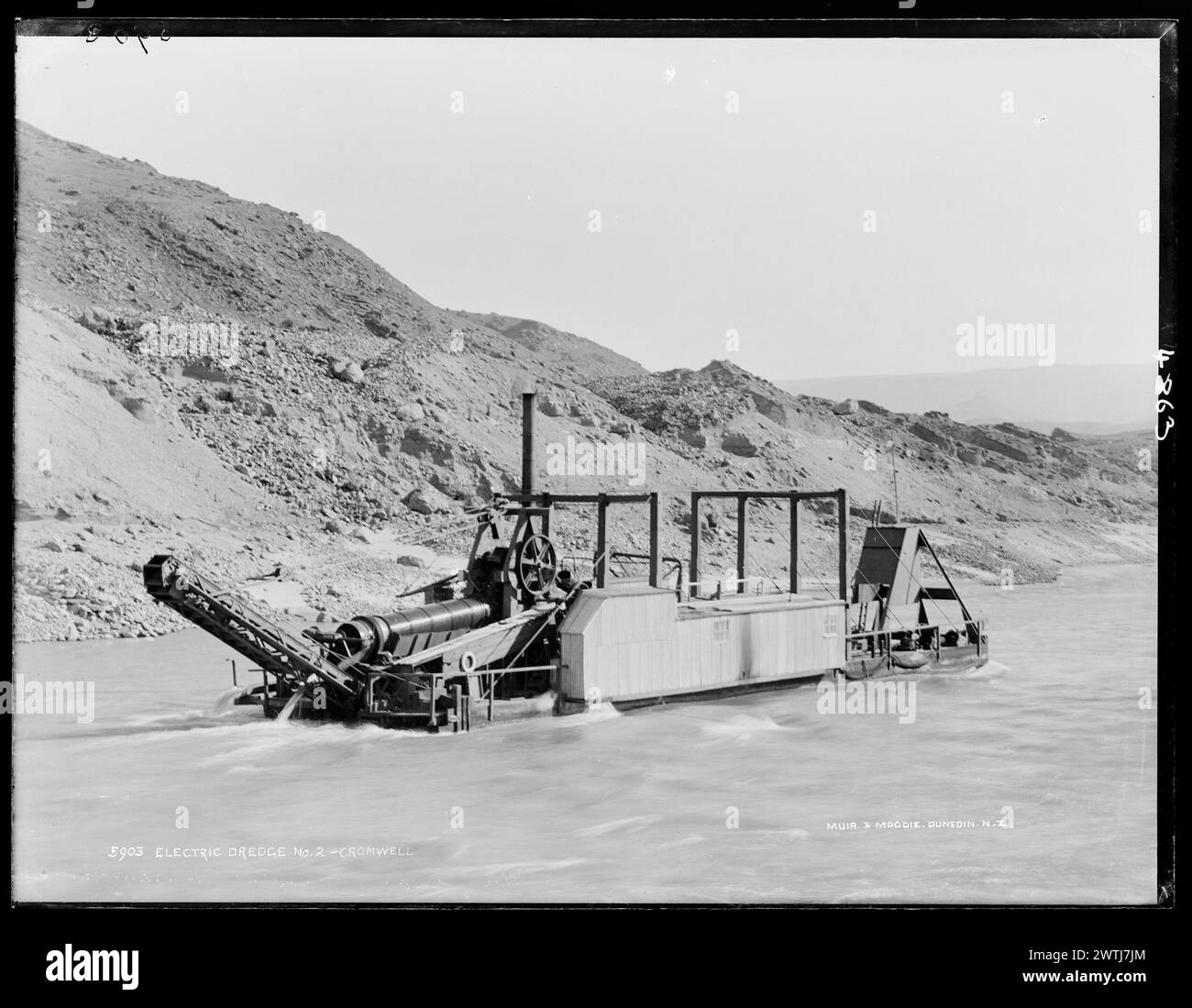 Draga elettrica n. 2, negativi a secco della gelatina di Cromwell, negativi in bianco e nero Foto Stock