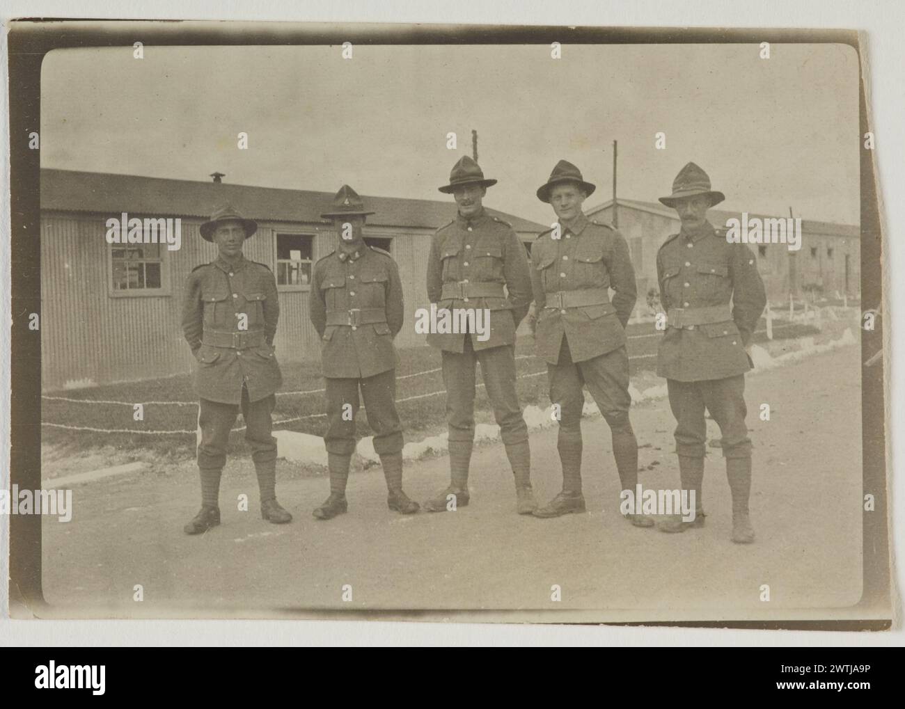Gruppo di soldati neozelandesi tra cui fotografie di Leonard Maxwell Morrison, stampe in argento gelatina, stampe in bianco e nero Foto Stock