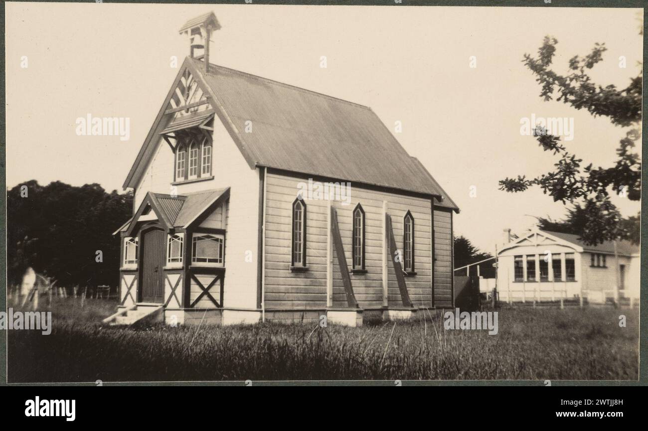 Ven. Chiesa Anglicana di Bede, Ohau. 15.11.31. Dall'album: Vedute delle chiese stampe fotografiche, stampe in argento gelatina Foto Stock