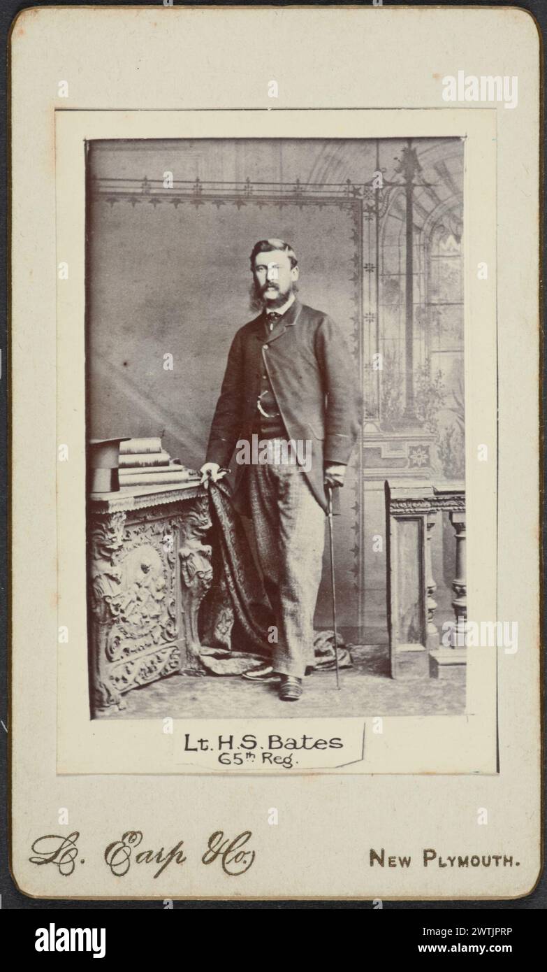 Tenente H.S. Bates, 65th Reg, circa 1860 stampe fotografiche, stampe in argento gelatina, ritratti in studio, stampe fotografiche Foto Stock