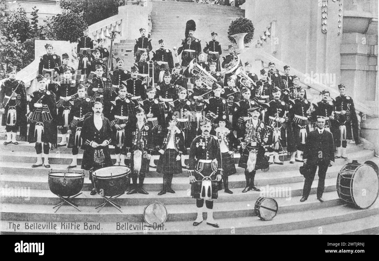 Collotipo - The Belleville Kiltie Band, Belleville, ON, circa 1910 Foto Stock