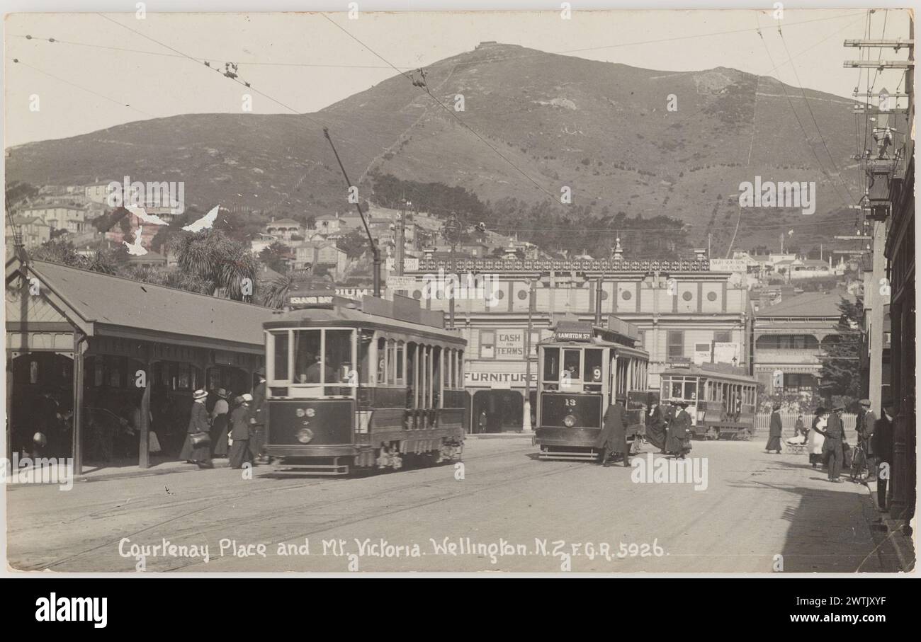 Courtenay Place e Mt. Victoria, Wellington cartoline fotografiche Foto Stock