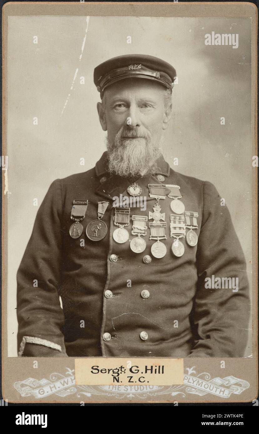 Sergt. G. Hill N.Z.C. fotografie di armadi, stampe in bianco e nero, ritratti di studio Foto Stock