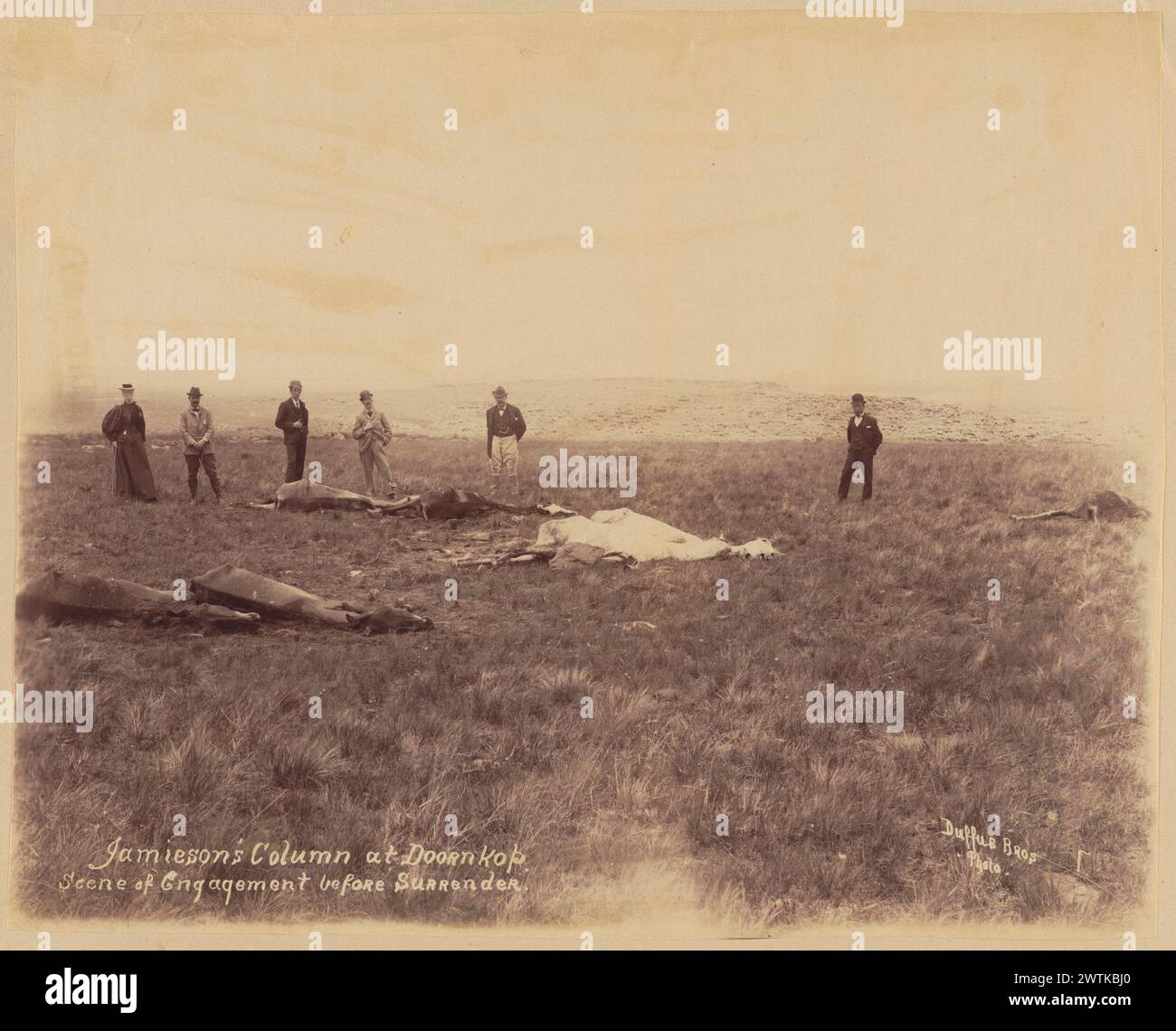 Jamieson's Column at Doornkop - Scene of Engagement prima di cedere le stampe di albume, stampe in bianco e nero Foto Stock