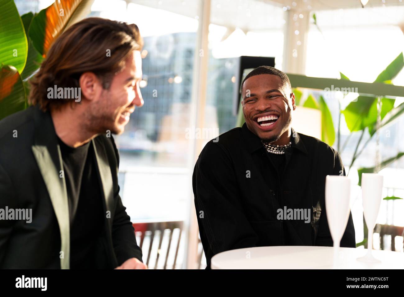 James Lock e Zay Wilson durante l'evento Celebrity Ex on the Beach presso la Westminster Boating base di Pimlico, Londra. Data di pubblicazione: Lunedì 18 marzo 2024. Foto Stock